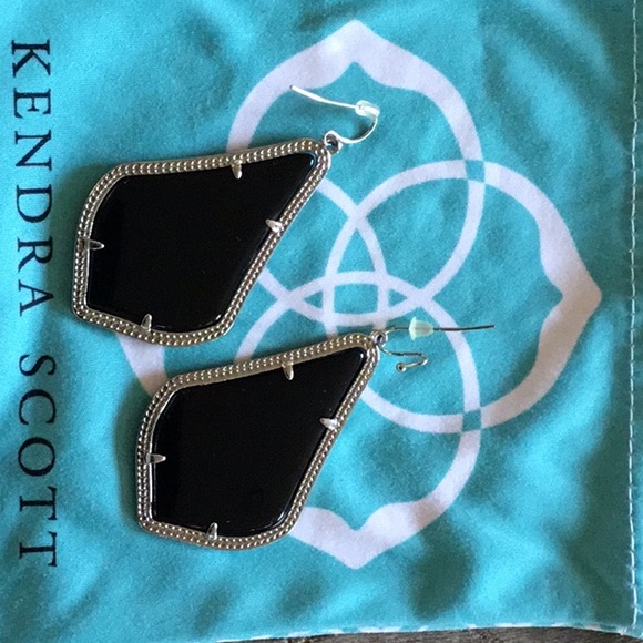 Alex Silver Drop Earrings In Black Opaque Glass - Picture 2 of 3